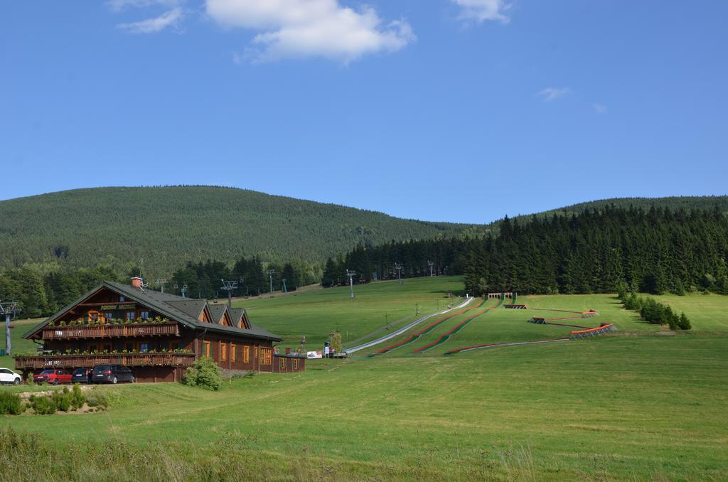 Apartments Haltmar Ostružná الغرفة الصورة